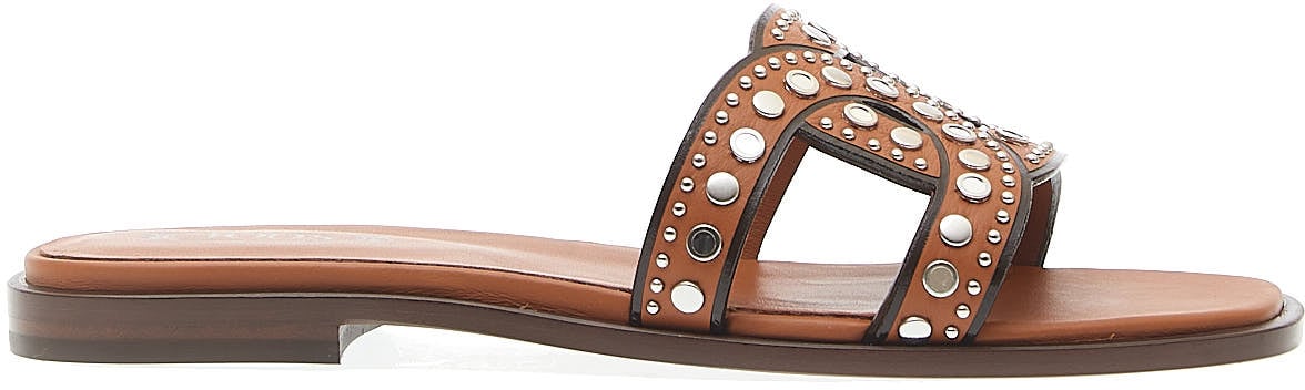 Tod's Ciabatta In Pelle Cuoio Con Borchie Bruin