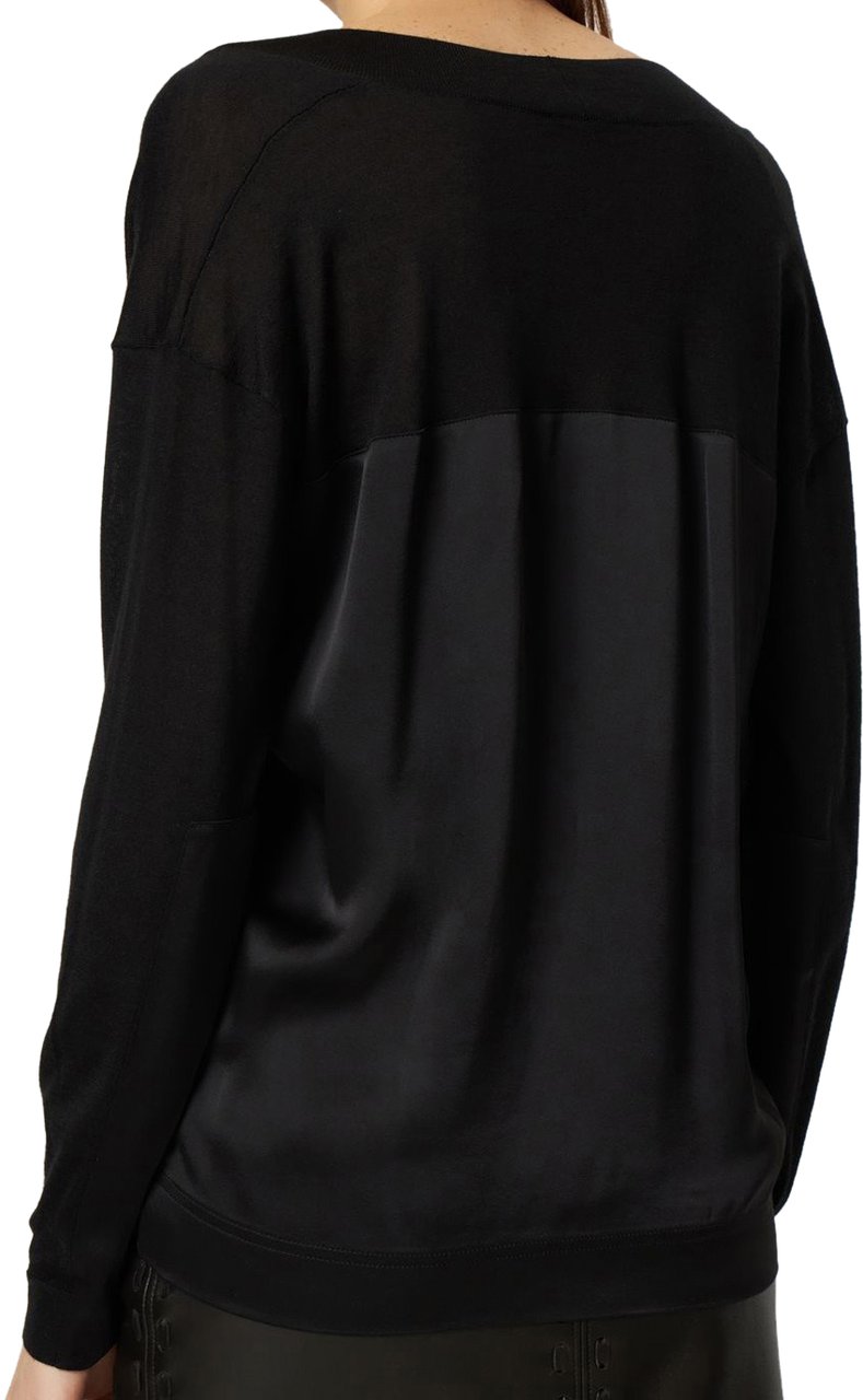Tom Ford Elegant long-sleeve shirt with V-neck Zwart