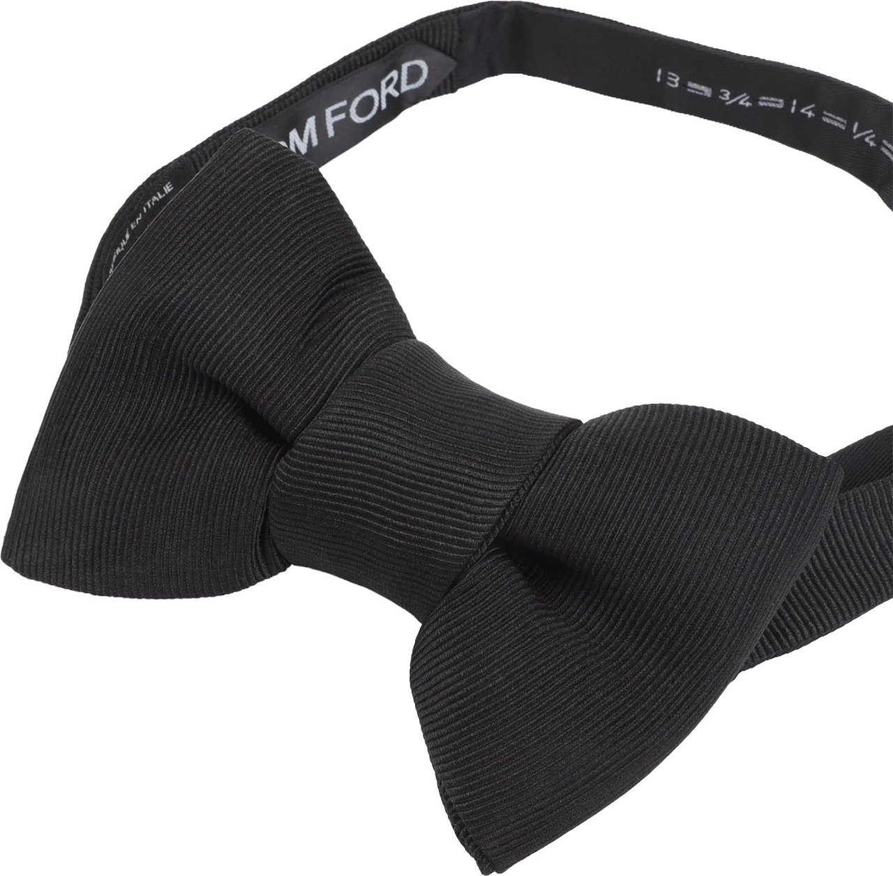 Tom Ford Pre-Tied Bow Tie Divers