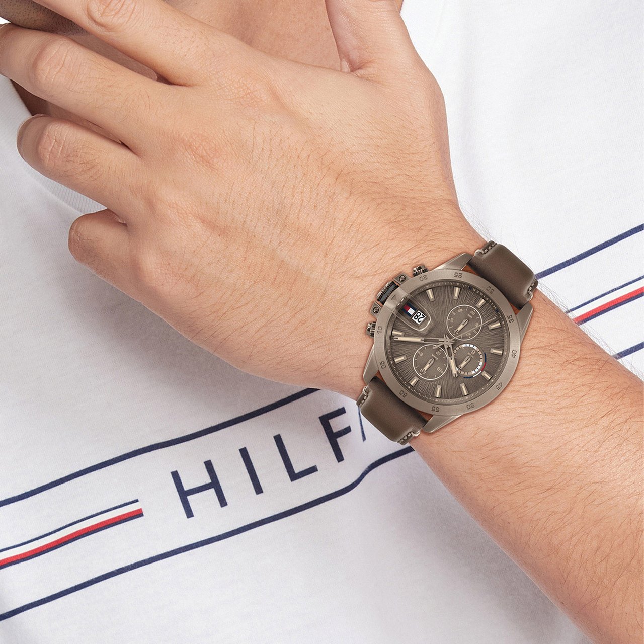 Tommy Hilfiger Tommy Hilfiger TH1792196 Horloge Heren 43mm Bruin