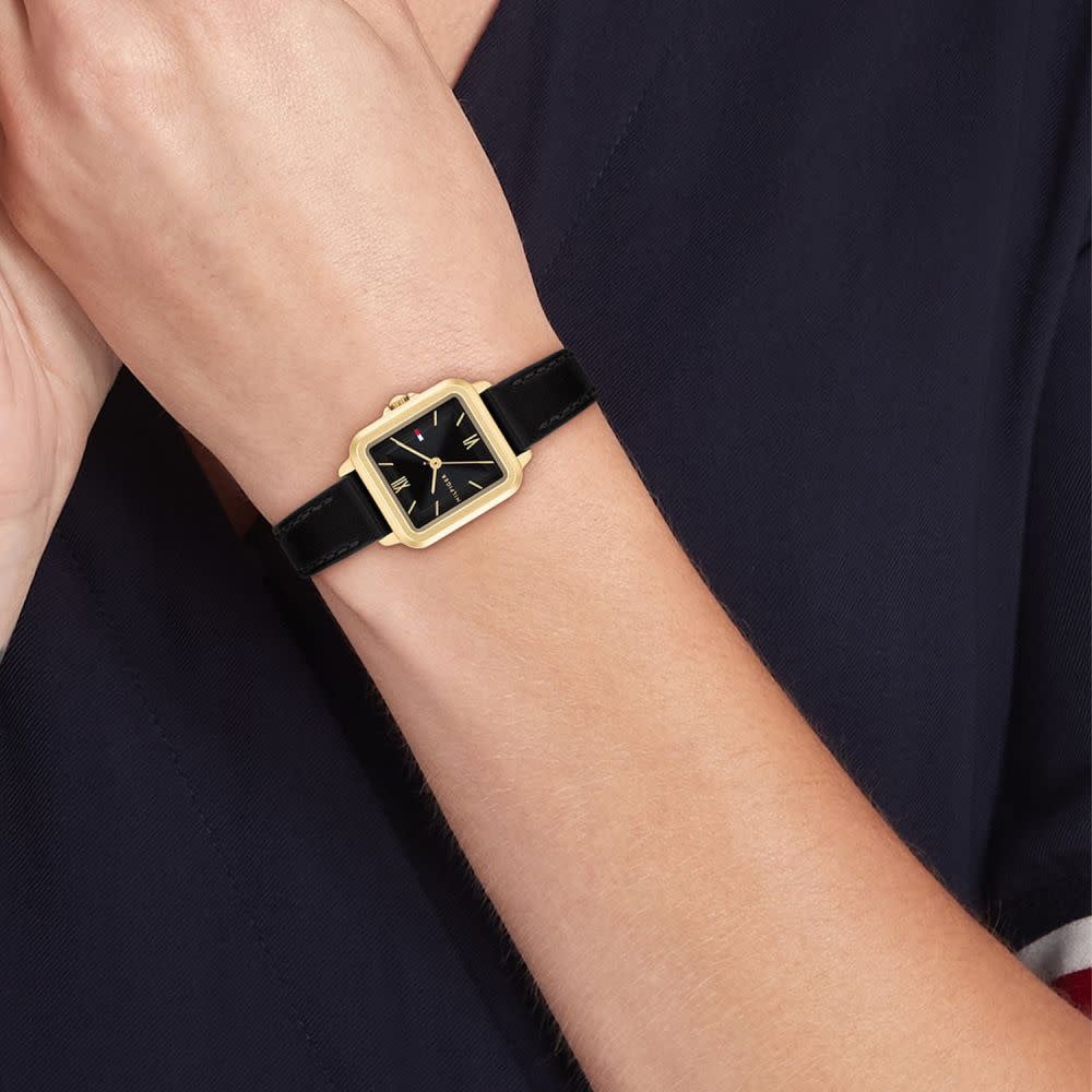 Tommy Hilfiger Tommy Hilfiger Horloge TH1782835 Mia Geelgouden Plating met Zwart Leren Band Quartz 24x22.5mm Zwart