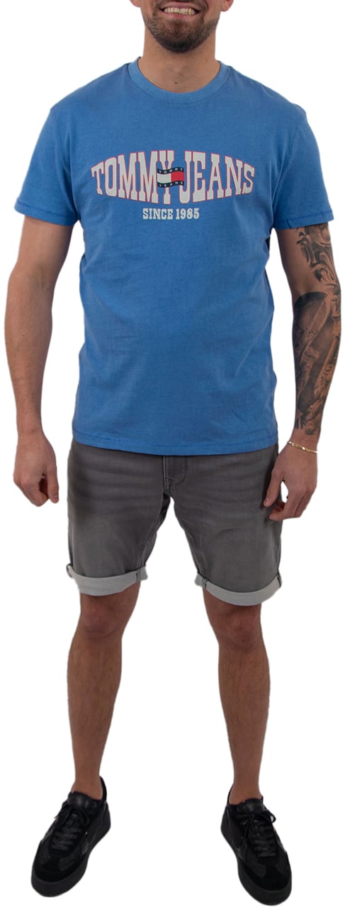 Tommy Jeans Reg LA Waving Flag Ext Blauw
