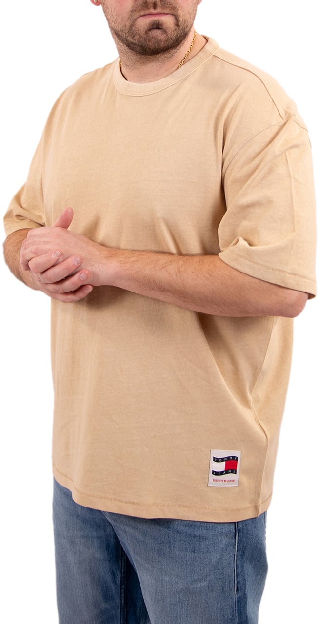 Tommy Jeans 90S Waving Flag SS Tee Geel