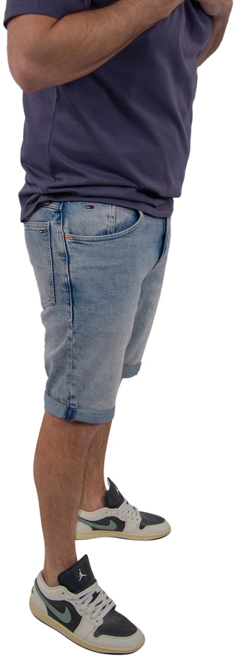 Tommy Jeans Ronnie Short BJ8115 Blauw