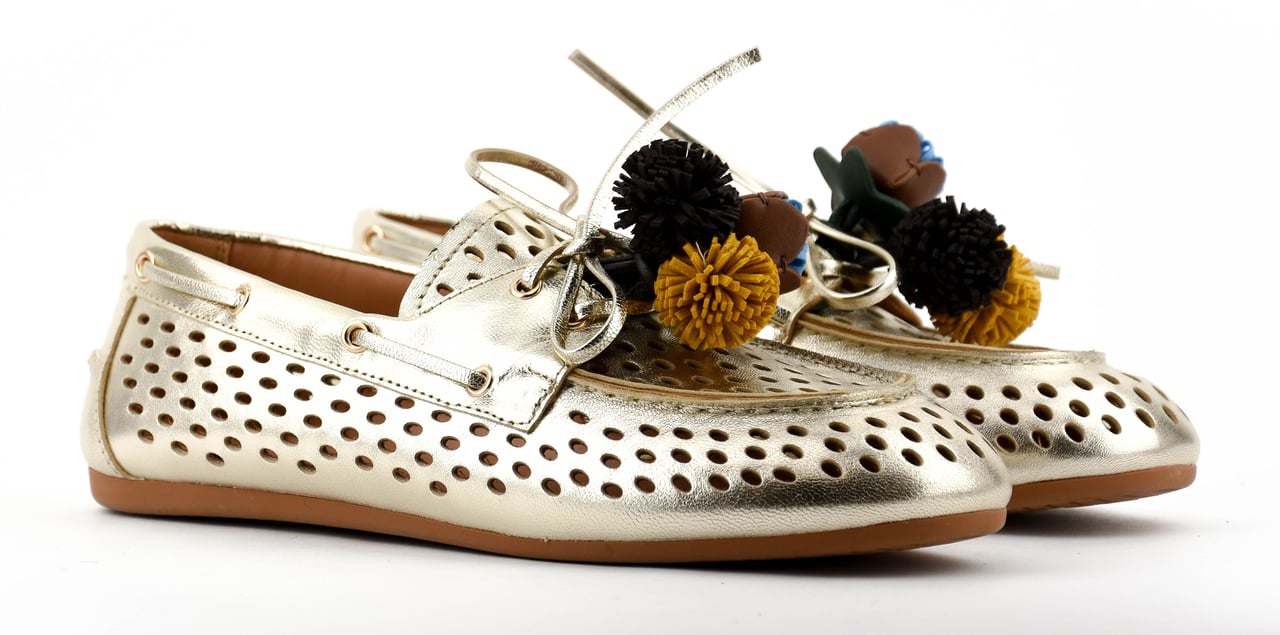 Toral Karmel Loafer Champagne Pompom Divers