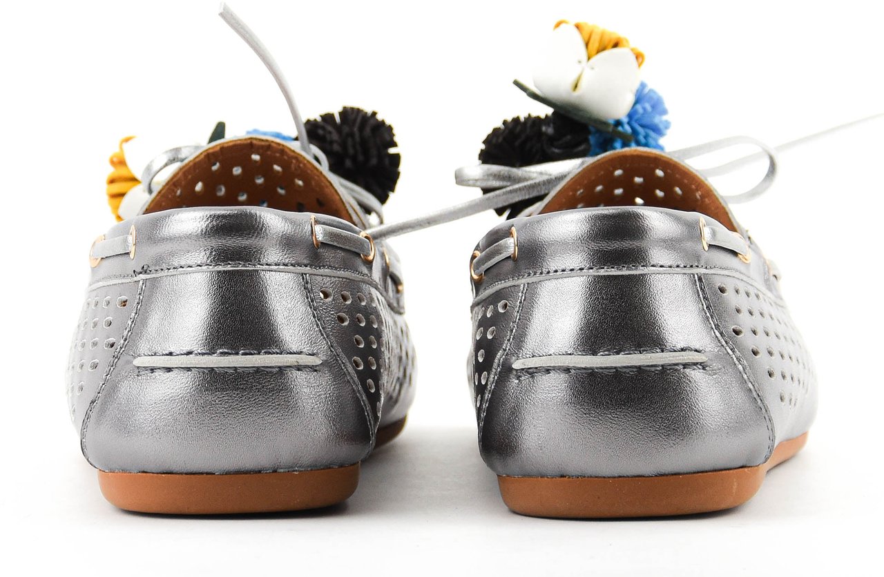 Toral Karmel Loafer Argento Pompom Zilver