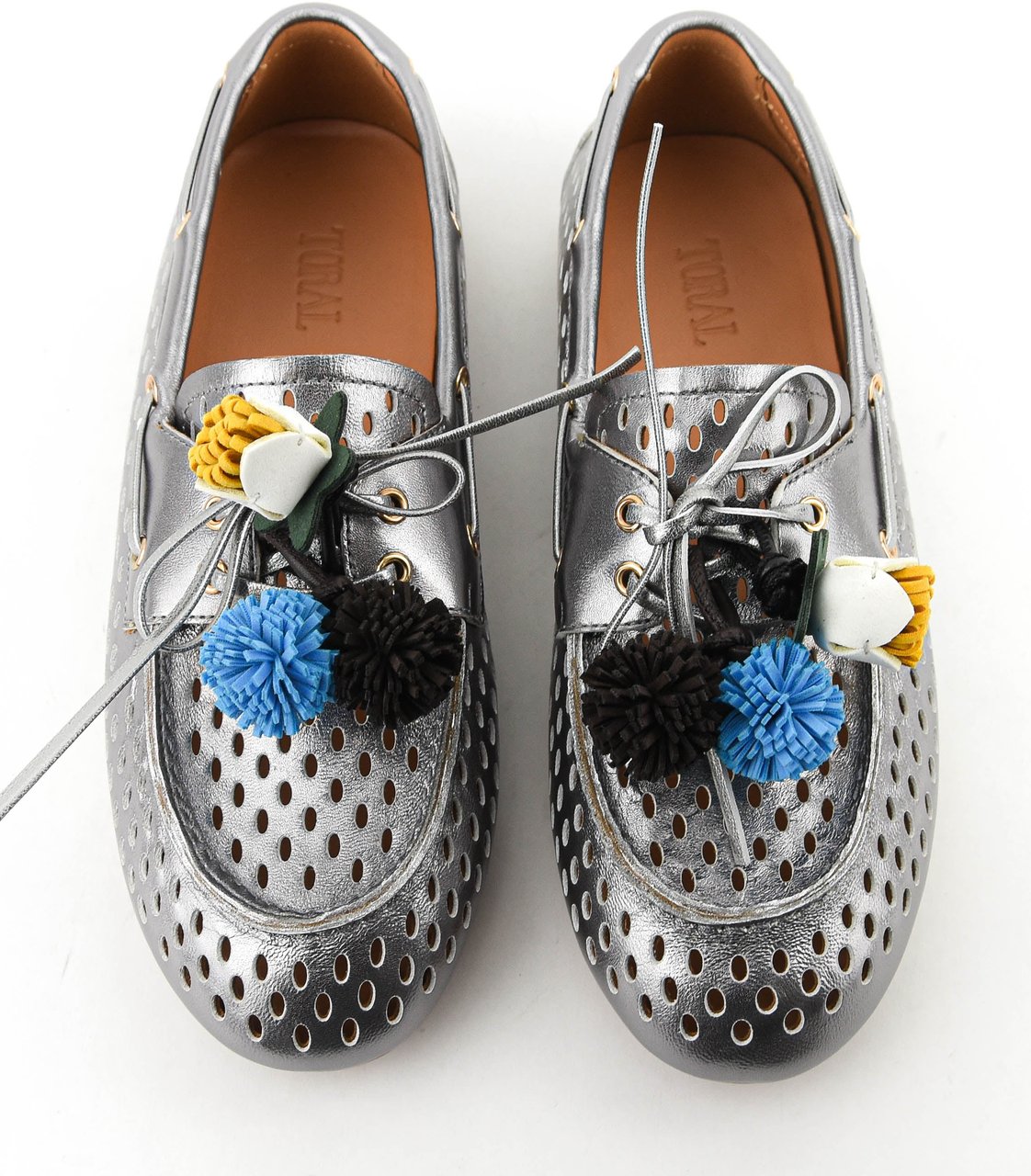 Toral Karmel Loafer Argento Pompom Zilver
