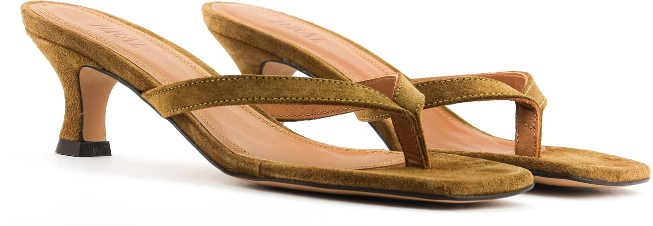 Toral Rocio Thong Sandal Camel Beige