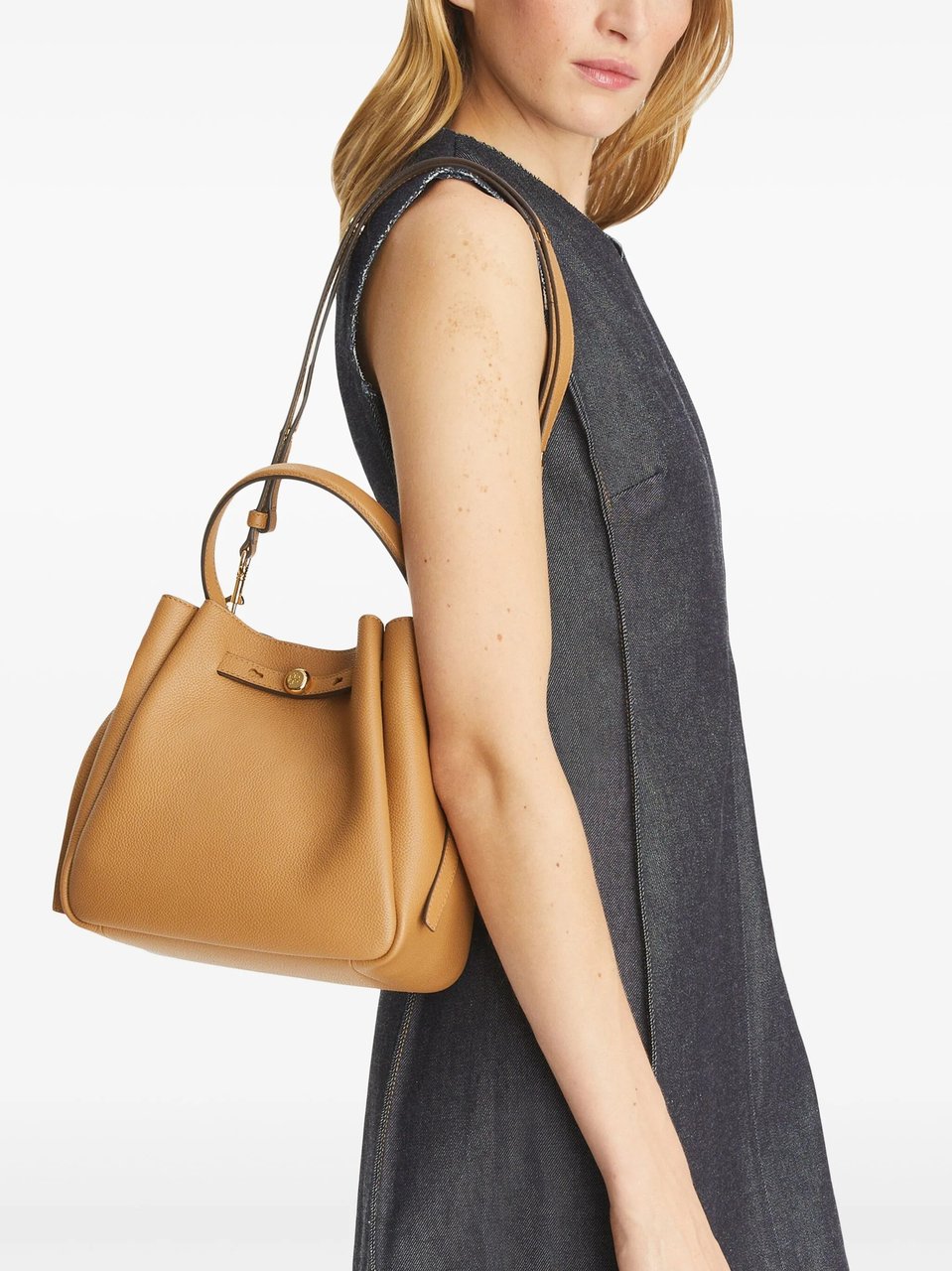 Tory Burch Brown Romy Textured Leather Bucket Bag Bruin