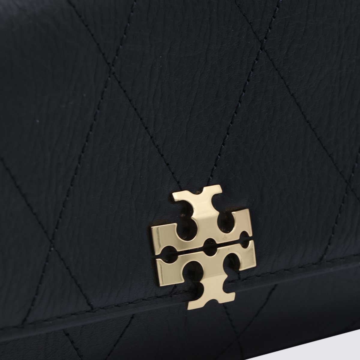 Tory Burch Quilted Black Leather Bag With Chain Strap And Logo Emblem Zwart