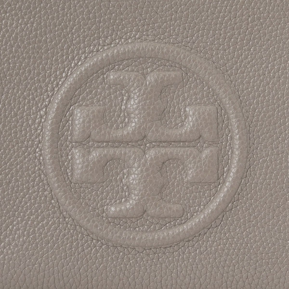 Tory Burch Perry Bombe Wristlet Clutch Grijs
