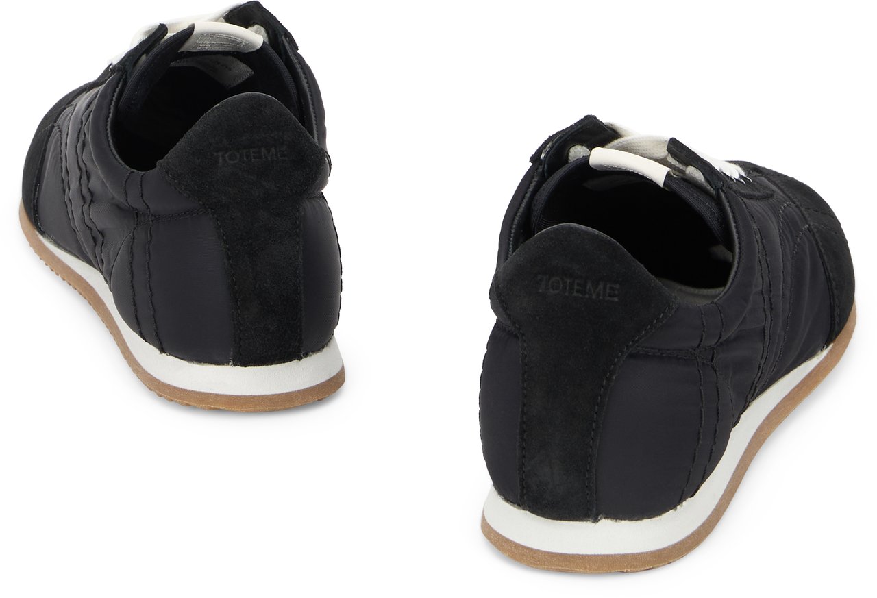 Toteme Sneakers made of recycled nylon and suede Zwart