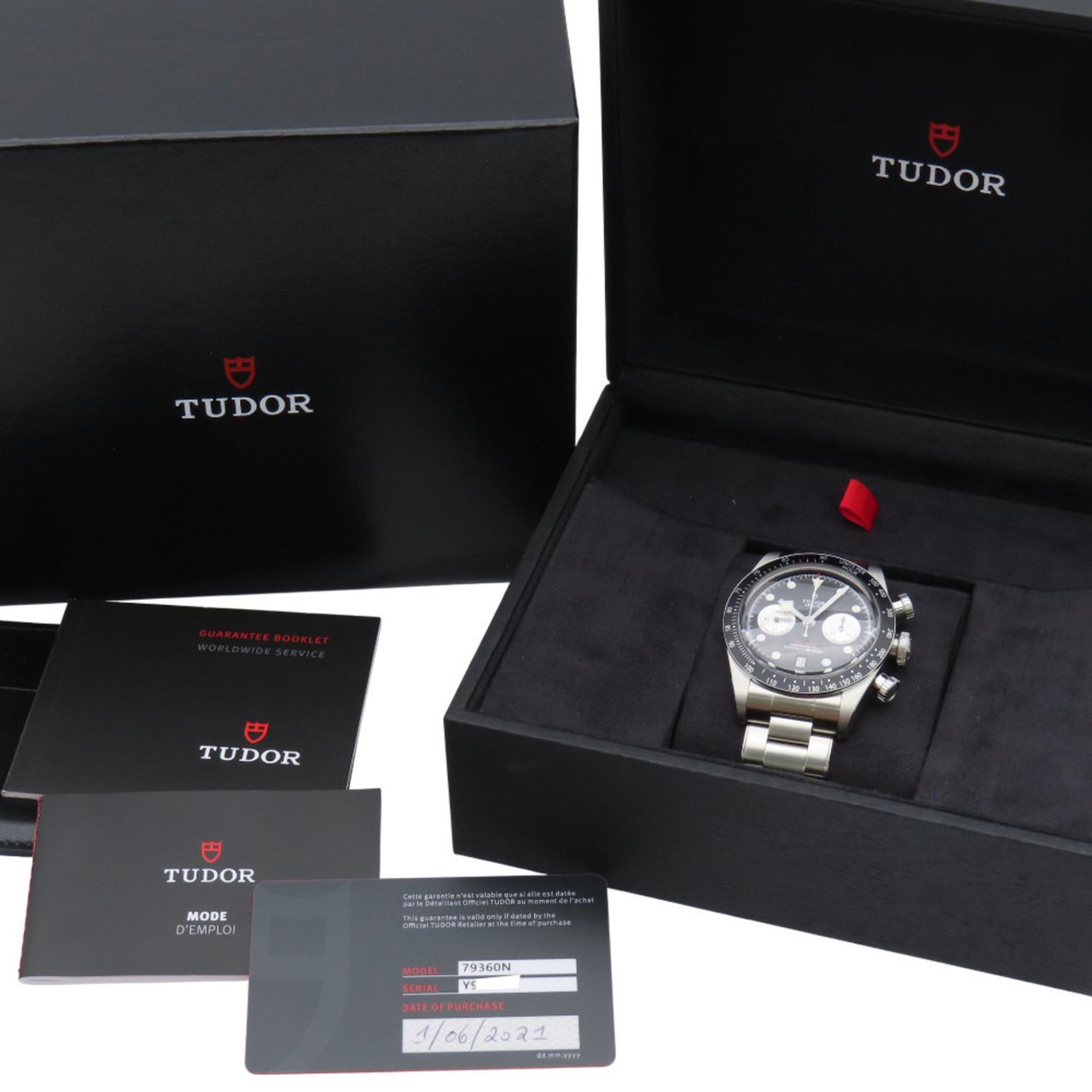 Tudor Black Bay Zwart