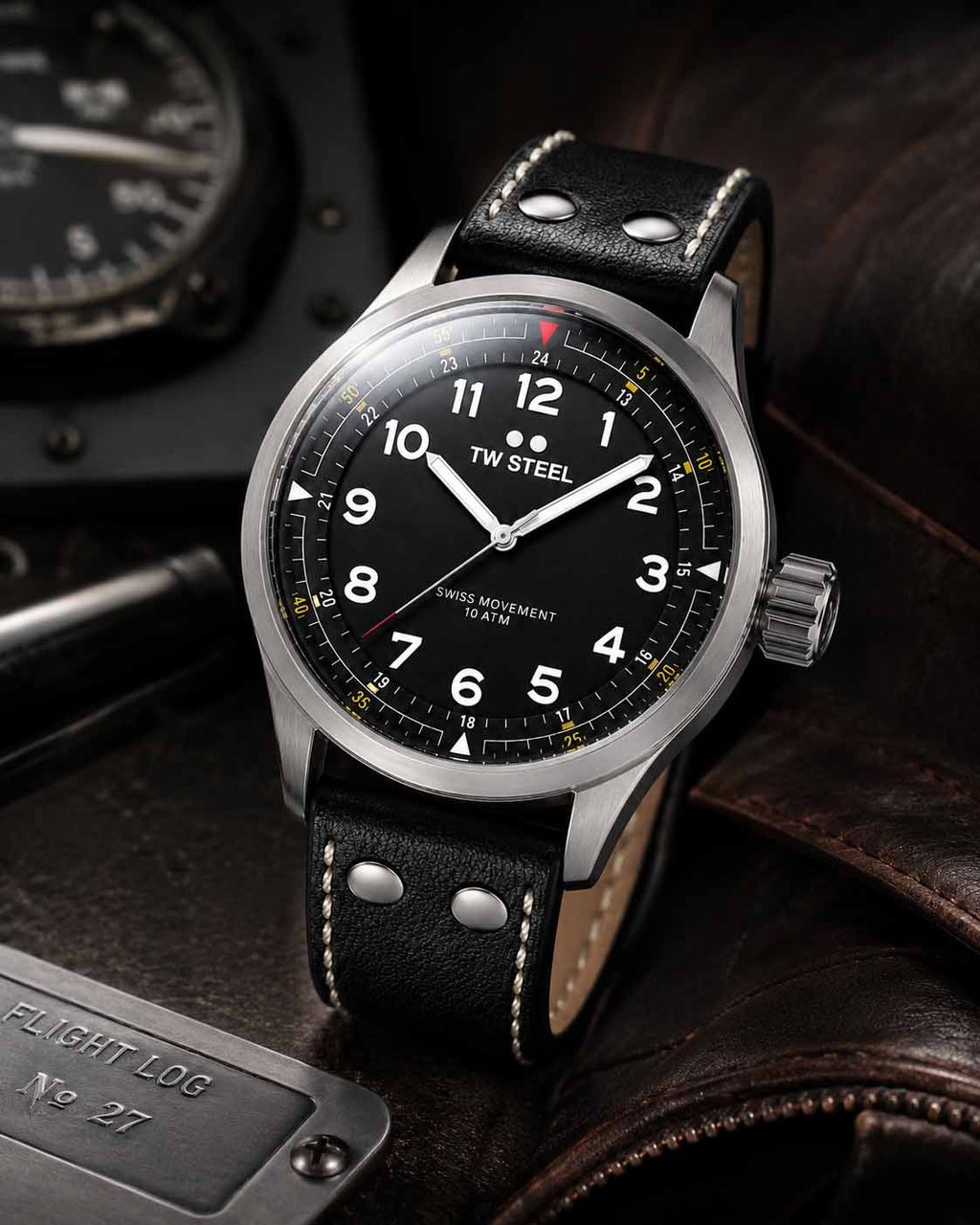 TW Steel Swiss Volante SVS103 horloge 45mm Zwart