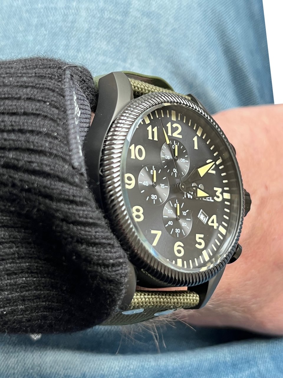 TW Steel TW Steel TWVS112 Volante Steel Chrono Groen Canvas 48mm Zwart