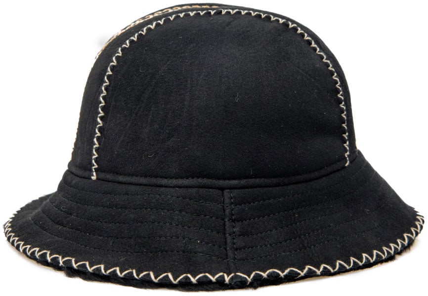 UGG Atherson Embroidered Sheepskin Bucket Hat Zwart