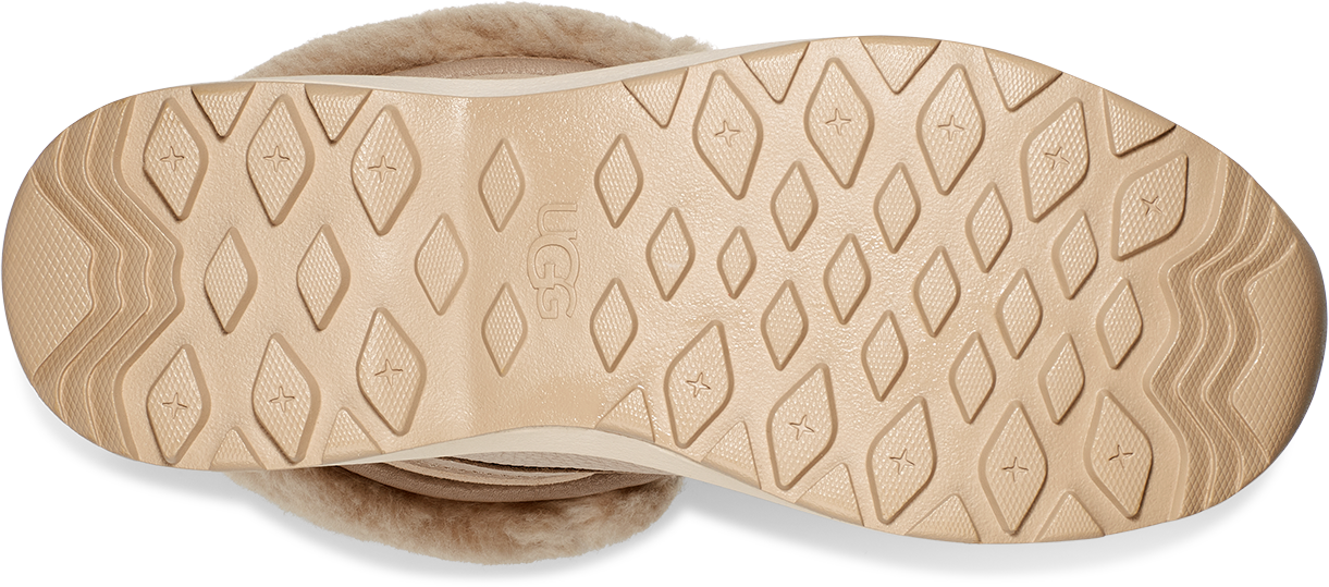 UGG Adirondack Boot III Mustard Seed Divers