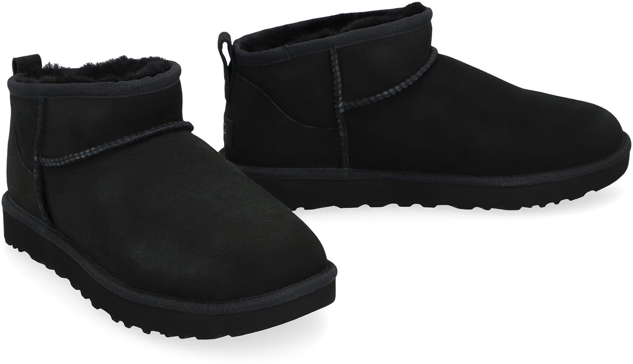 UGG Classic Ultra Mini Boots Zwart