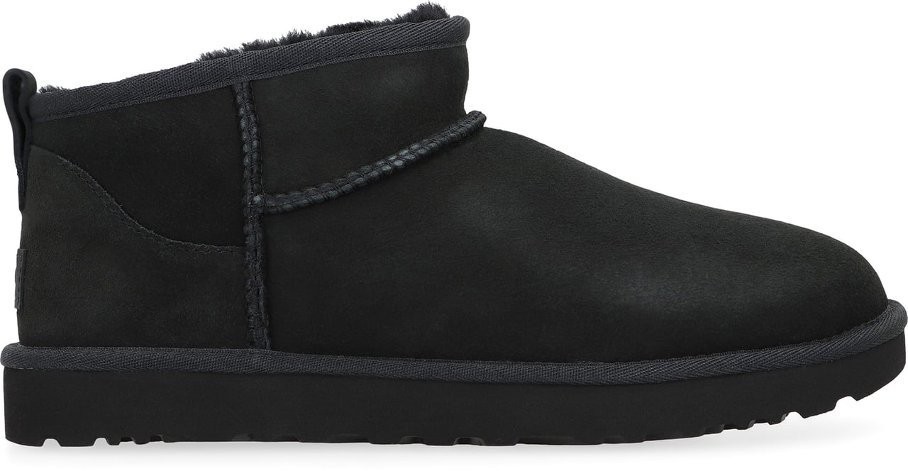 UGG Classic Ultra Mini Boots Zwart