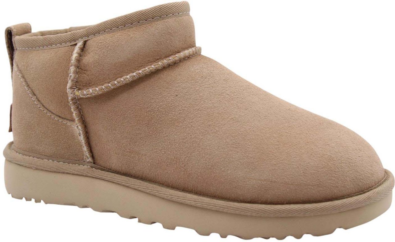 UGG Boot Beige Beige