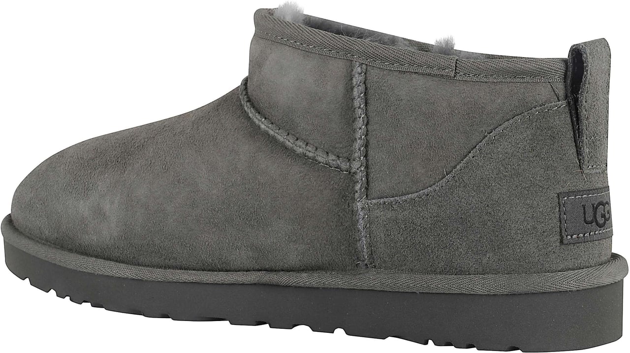 UGG M Classic Ultra Mini Boot Grijs