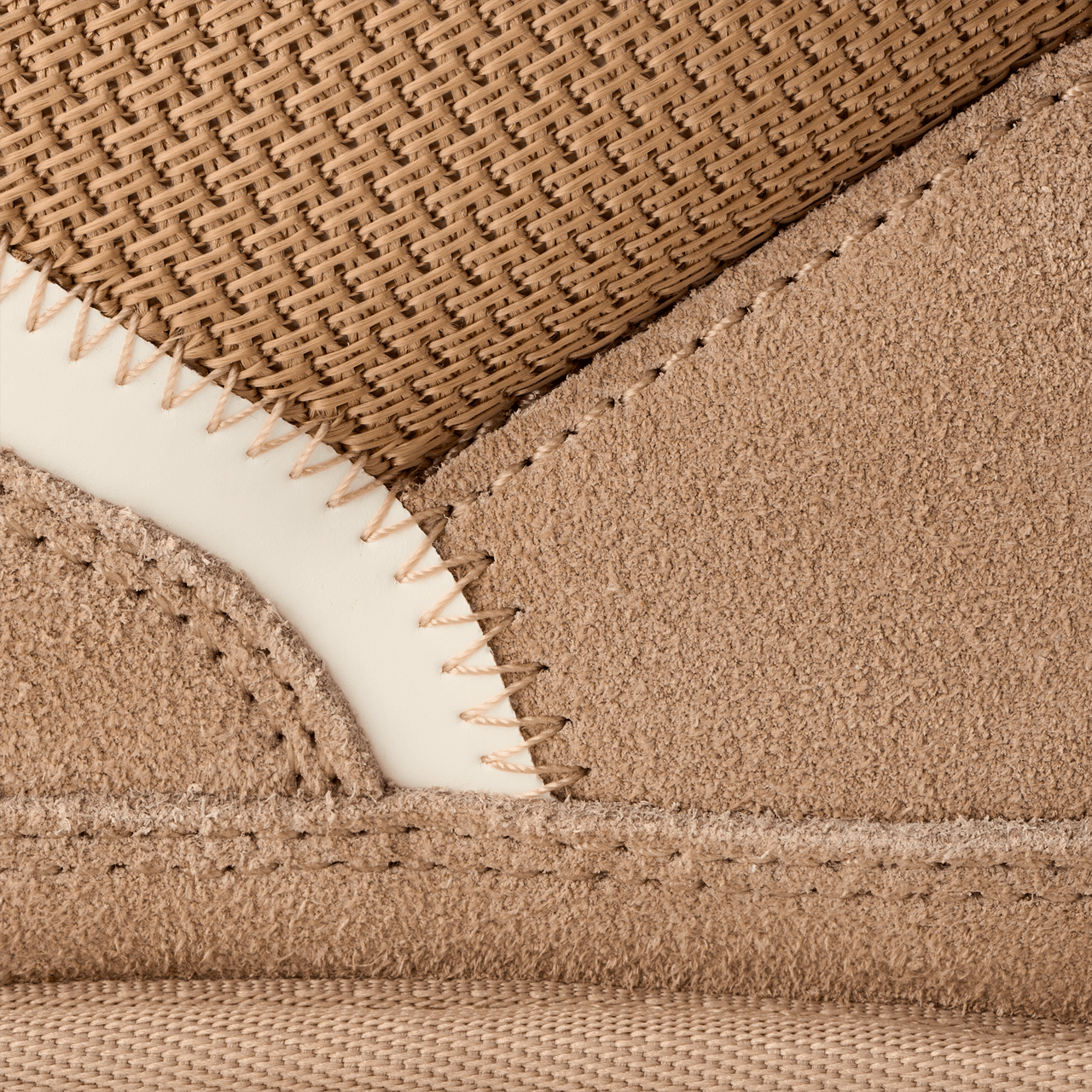 UGG Lowmel Sand Beige