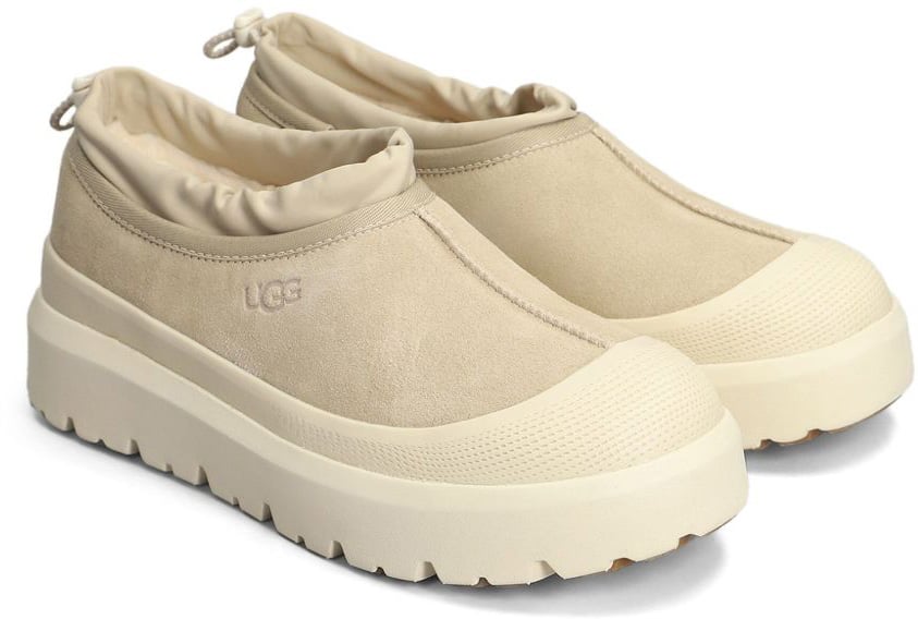 UGG Flat Shoes Yellow Geel