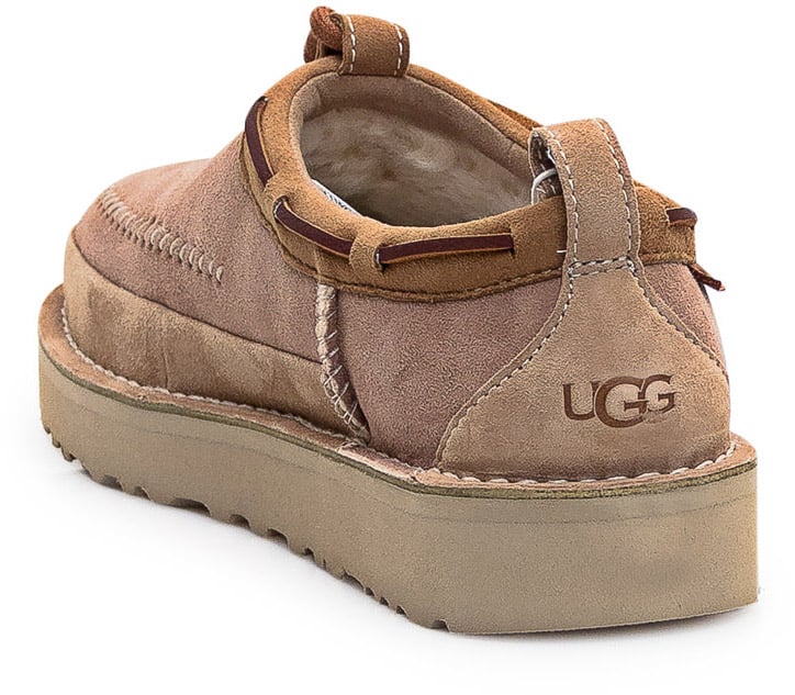 UGG Rigenerare in Tasman Beige