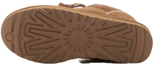 UGG Lowmel Chestnut Bruin