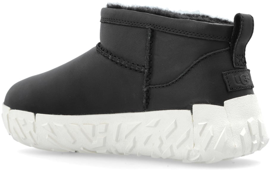 UGG Classic Ultra Mini Wrap Tech Boots Zwart