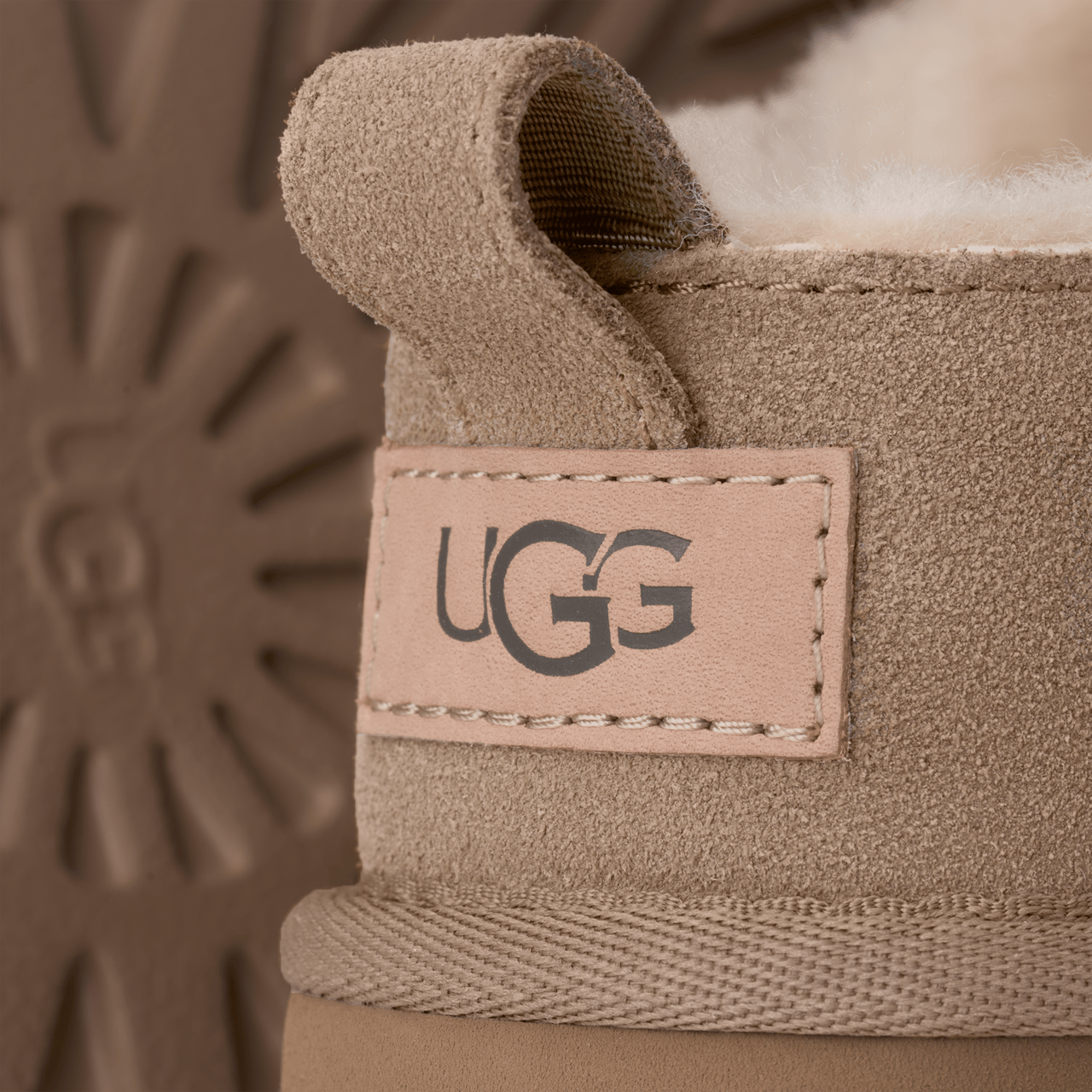 UGG Classic Micro Sand Bruin