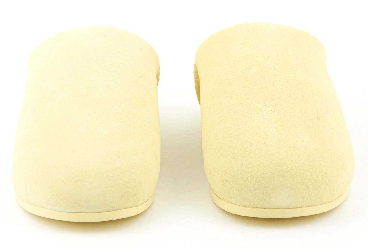 UGG Elea Slip On Pale Buttercup Beige
