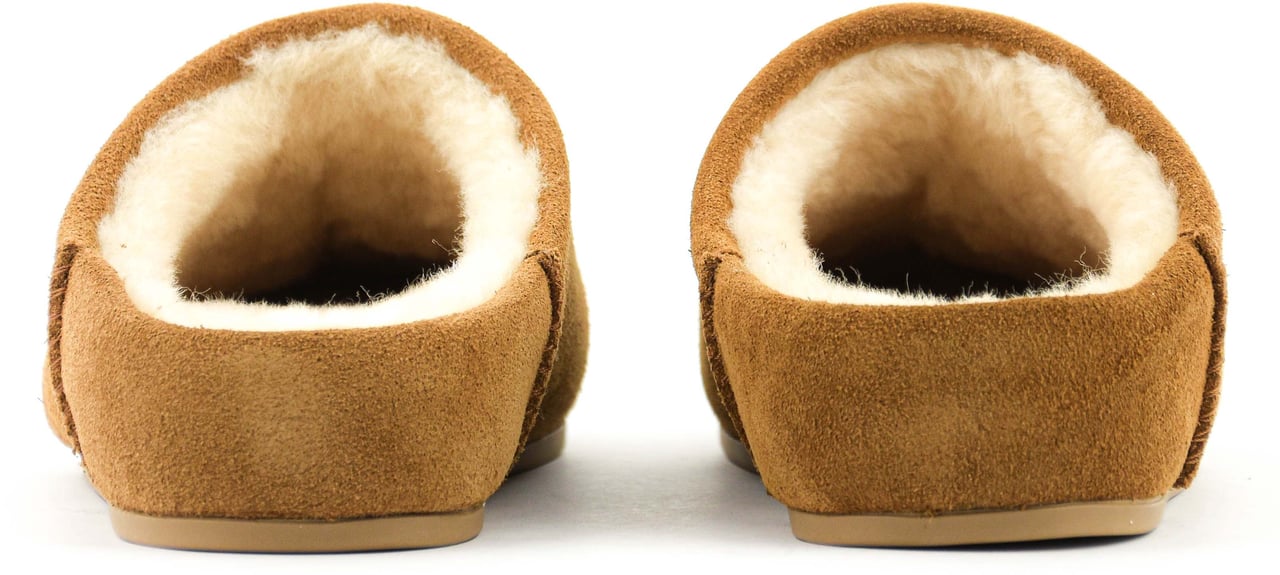 UGG Elea Slip On Chestnut Bruin