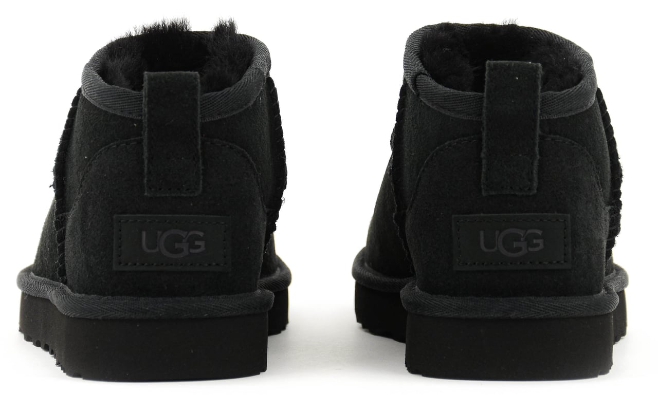 UGG Classic Ultra Mini Black Zwart