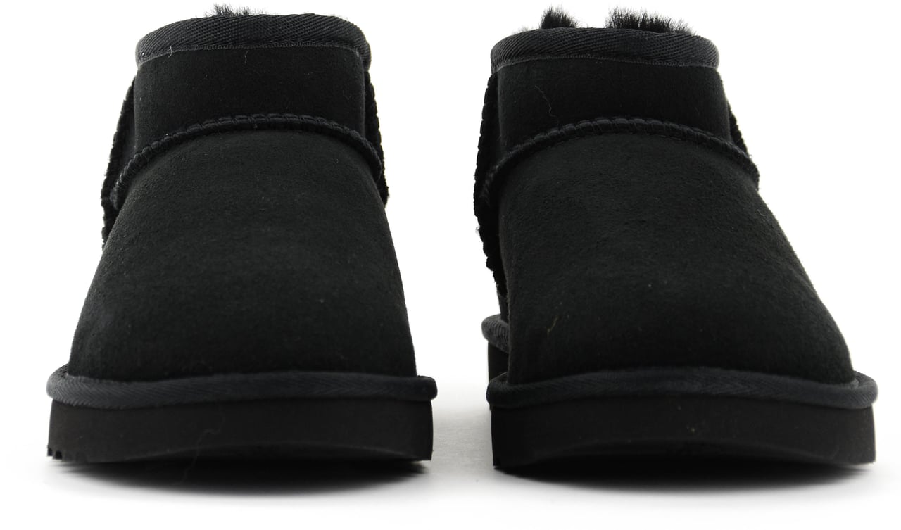 UGG Classic Ultra Mini Black Zwart