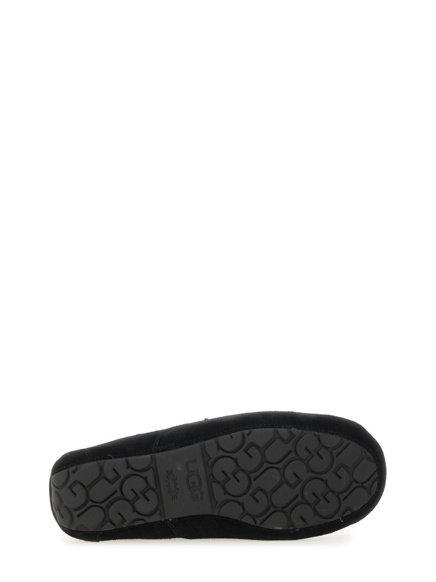 UGG SLIP-ON LOAFER "LINSCOT" Zwart