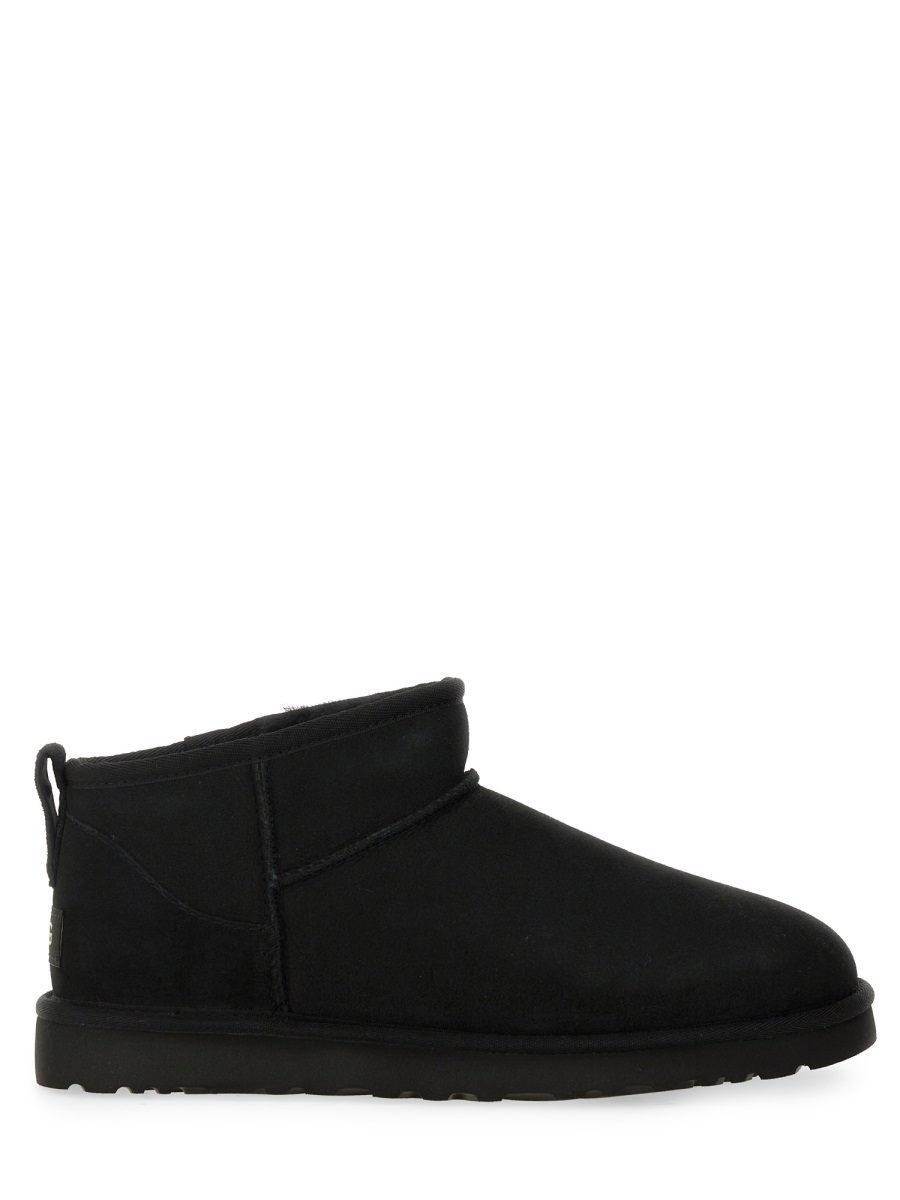 UGG BOOT CLASSIC ULTRA MINI Zwart