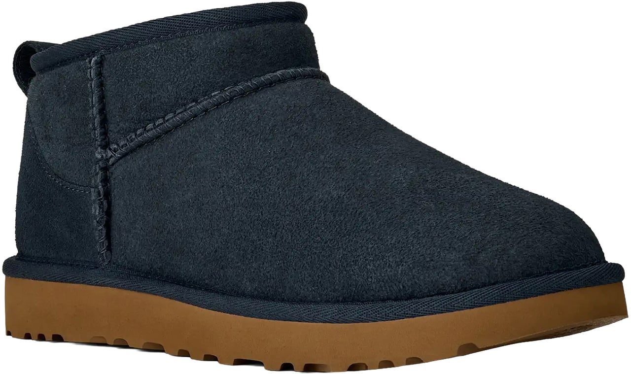 UGG Classic Ultra Mini Shearling Ankle Boots Zwart