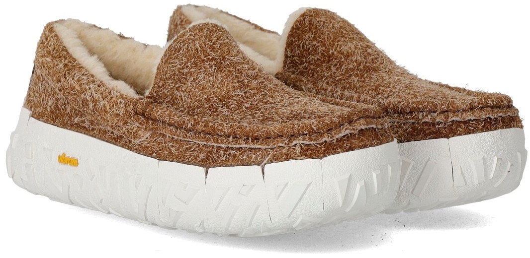 UGG UGG ASCOT VIBRAM WRAP TECH CHESTNUT LOAFER Bruin