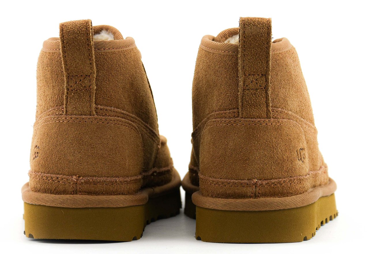 UGG Neumel Chestnut Bruin