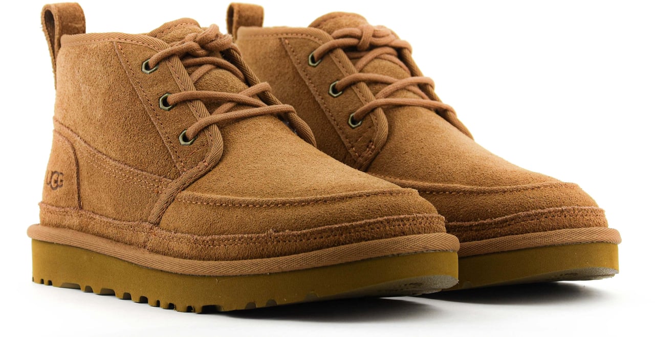 UGG Neumel Chestnut Bruin