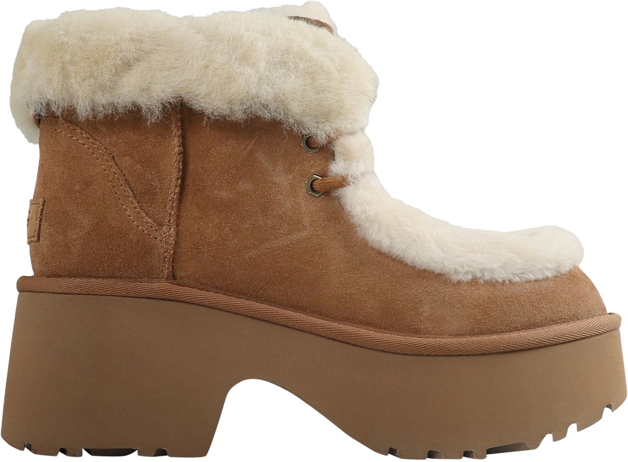 UGG ESMEE LACE UP BOOTS LIGHT BROWN LIGHT BROWN Bruin