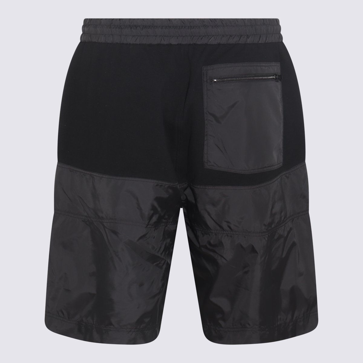Undercover Two-Tone Relaxed Shorts with Zippered Pocket Zwart