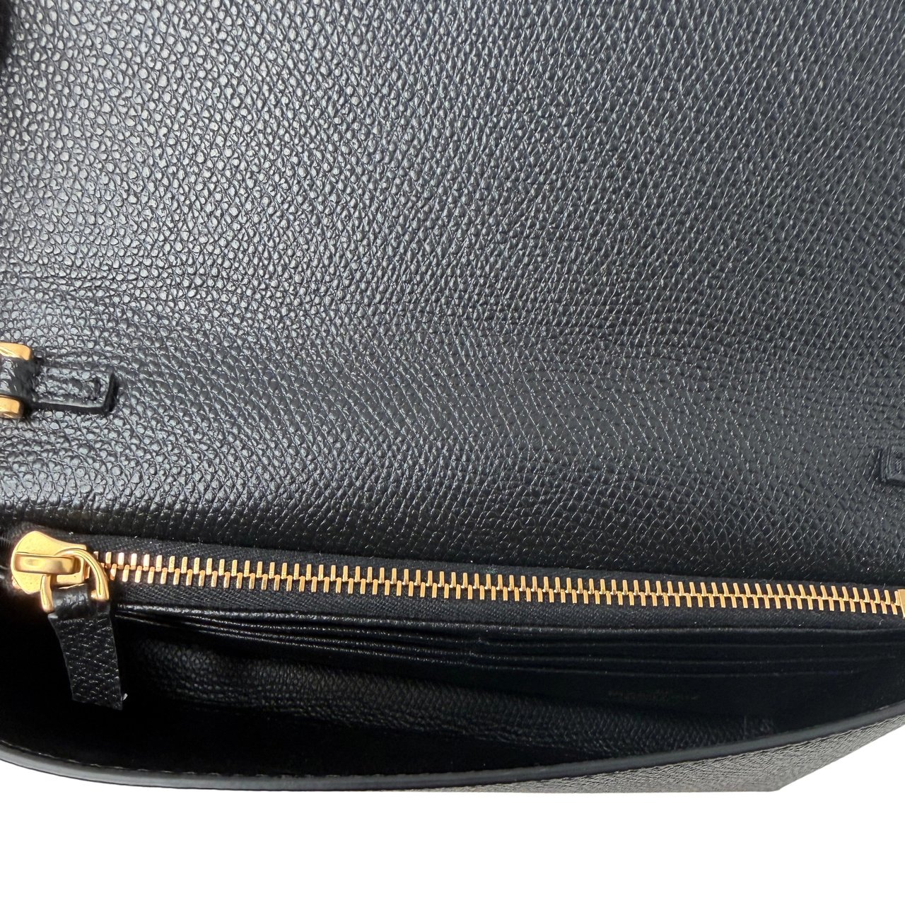 Valentino VLogo Wallet on Chain Calfskin Black Divers