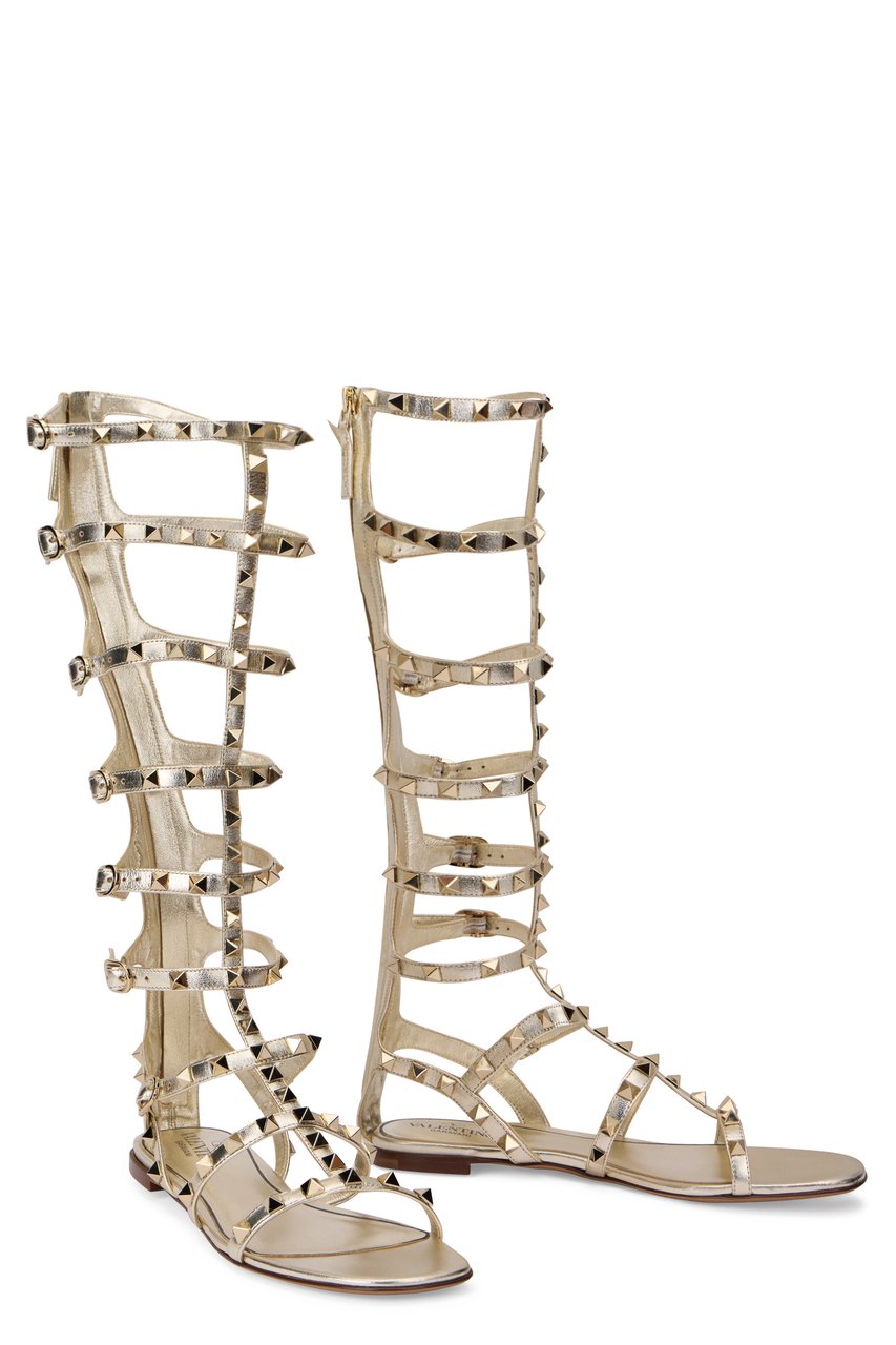 Valentino Low leather sandals Goud