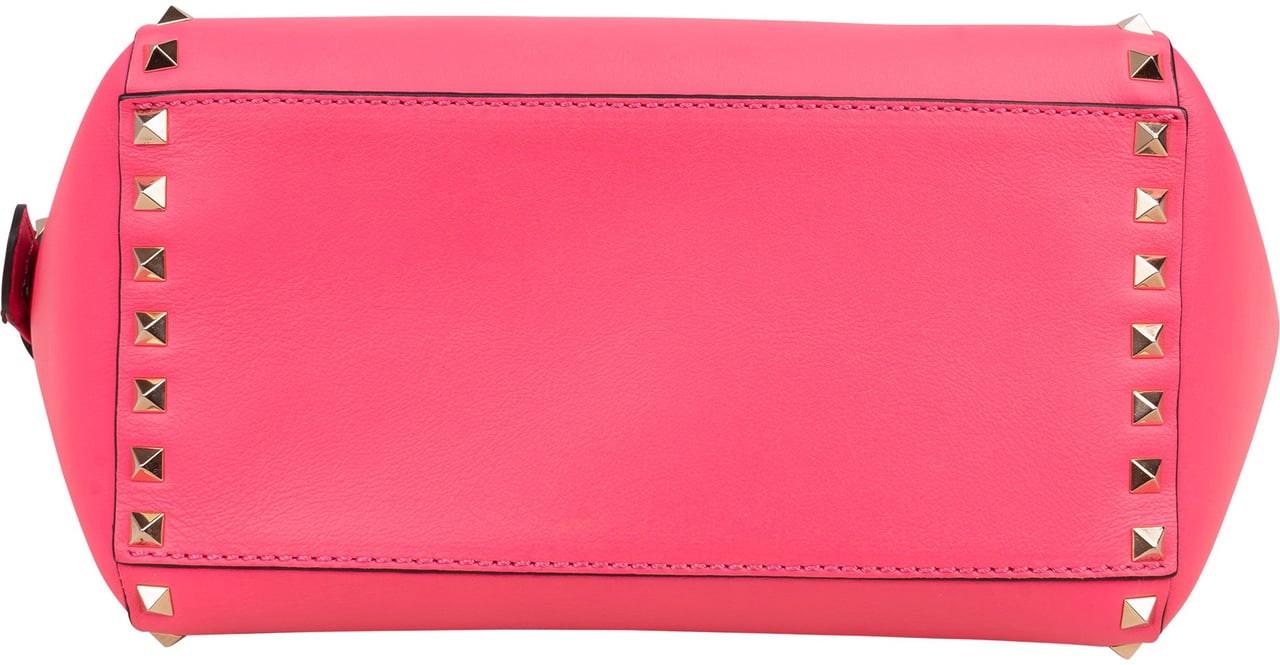 Valentino Garavani Neon Pink Leather Rockstud Handbag Rood
