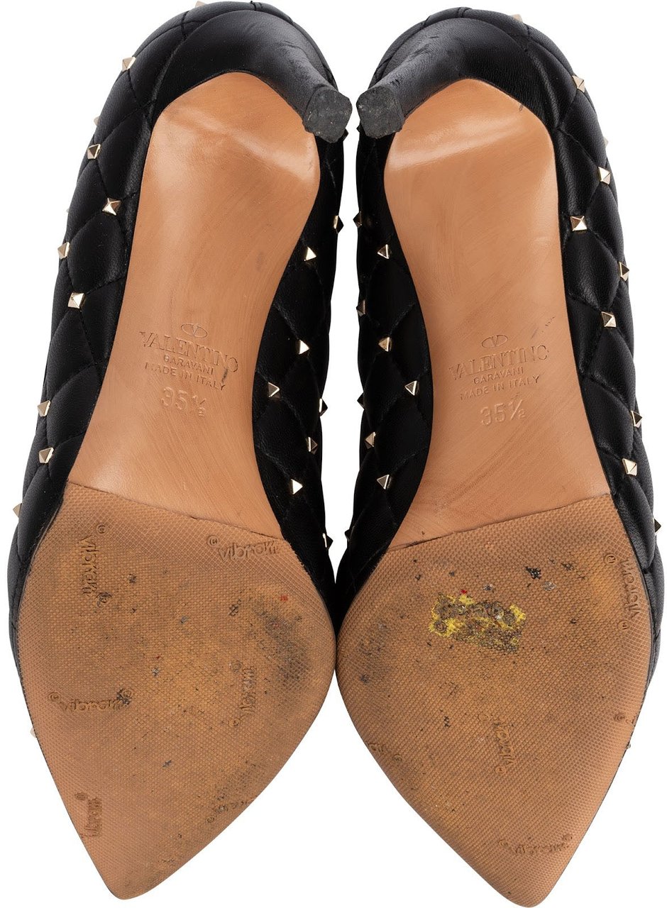 Valentino Black Quilted Leather Rockstud Pumps (35,5) Zwart