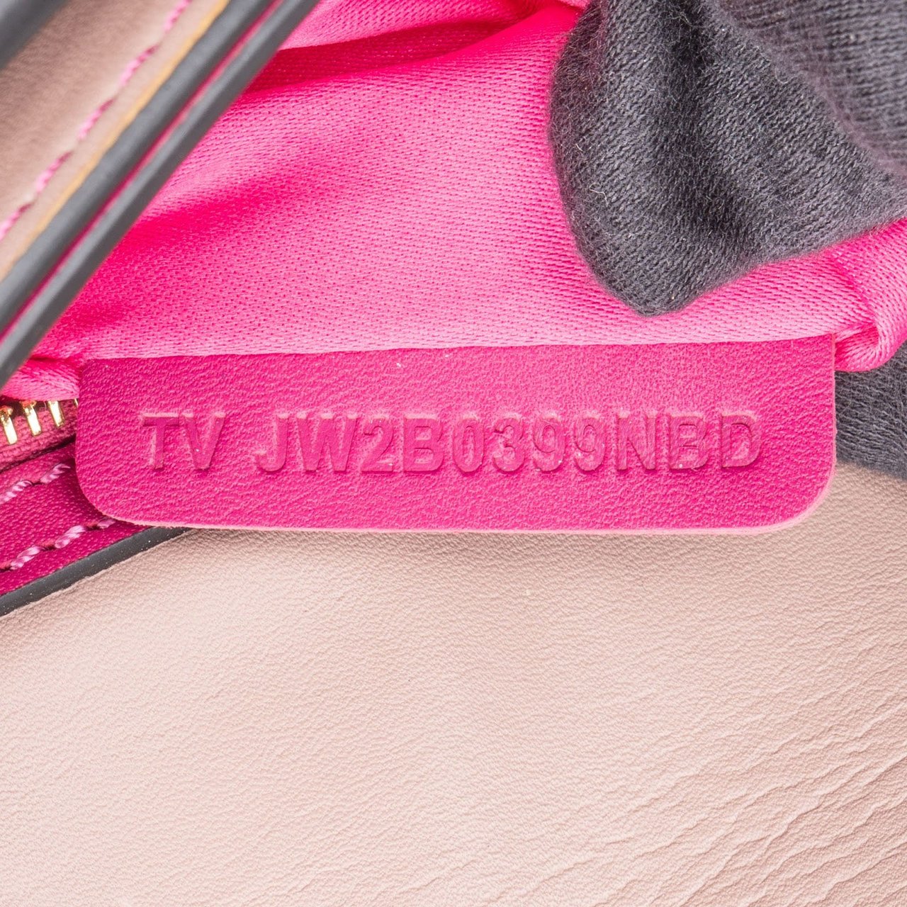 Valentino Garavani Pink Leather Rockstud Clutch Rood