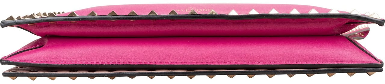 Valentino Garavani Pink Leather Rockstud Clutch Rood