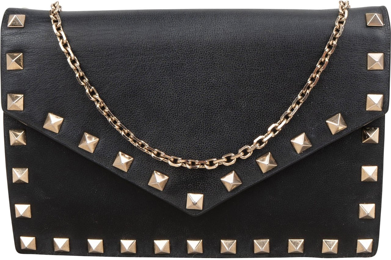 Valentino Garavani Leather Rockstud Envelope Wallet On Chain Crossbody Bag Zwart